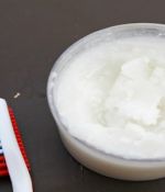 This One Tooth Cleaning Trick Is Better Than Toothpaste